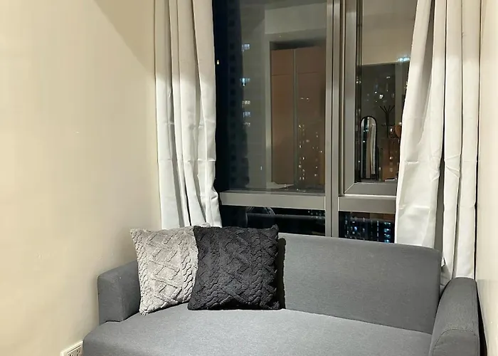In Greenbelt With Wifi, Pool And Gym Apartment Manila