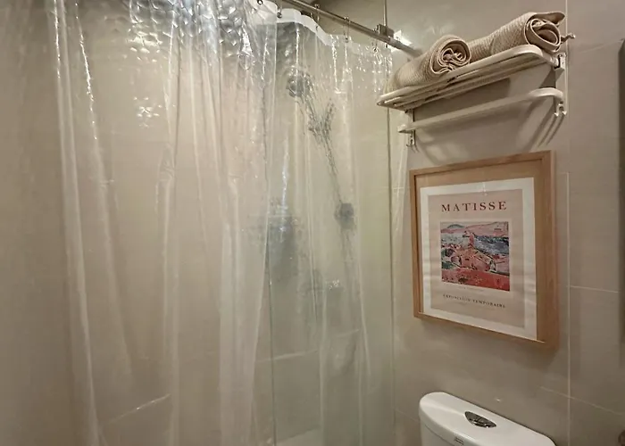 In Greenbelt With Wifi, Pool And Gym Apartment