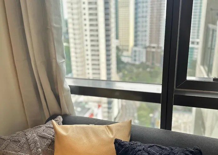 Apartment In Greenbelt With Wifi, Pool And Gym Manila